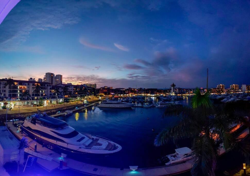 Apartment Stunning & Fully Equipped Condo, Marina Vallarta Puerto Vallarta